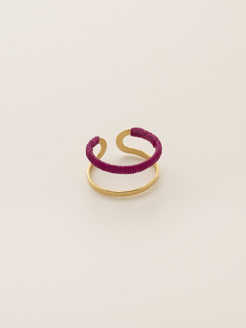 anillo-allur-dichardi-rojo-oro-acostado